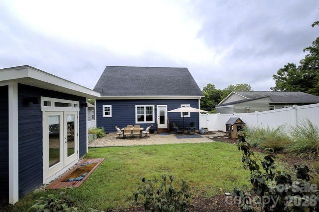 306 Clay Street, Belmont, NC 28012