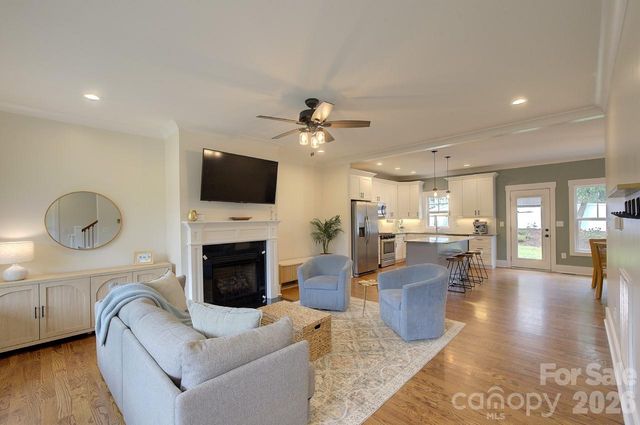 306 Clay Street, Belmont, NC 28012