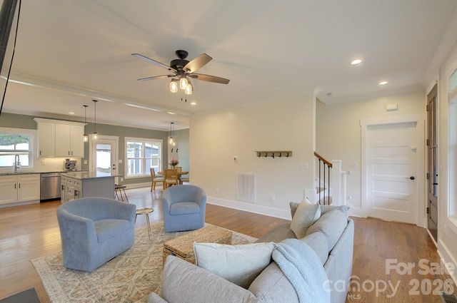 306 Clay Street, Belmont, NC 28012