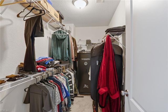 7410 Sewells Point RD, Norfolk, VA 23513