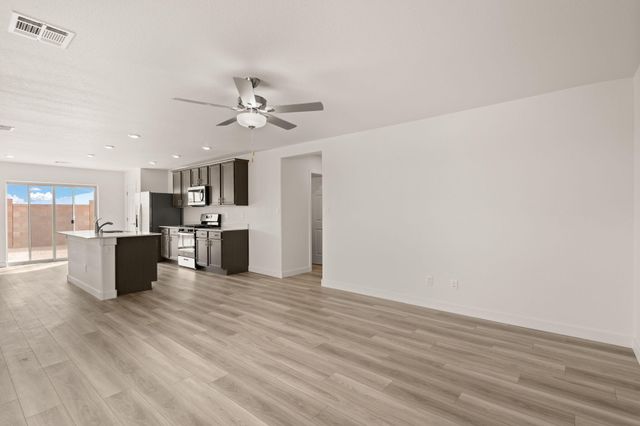 1713 Cowboy Haven Lane NE, Rio Rancho, NM 87144