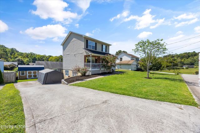 8925 Heathercrest Drive, Powell, TN 37849