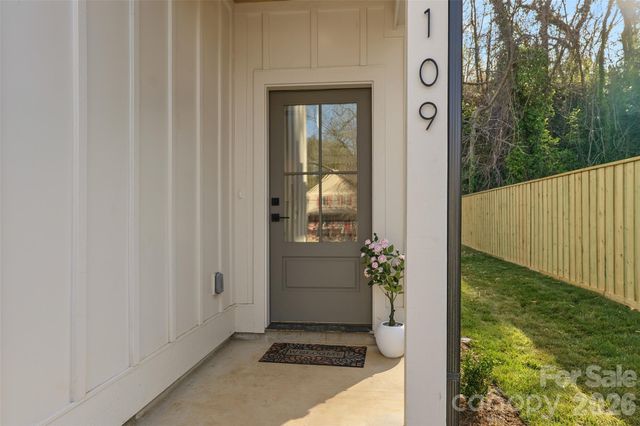 109 Glendale Avenue, Asheville, NC 28803