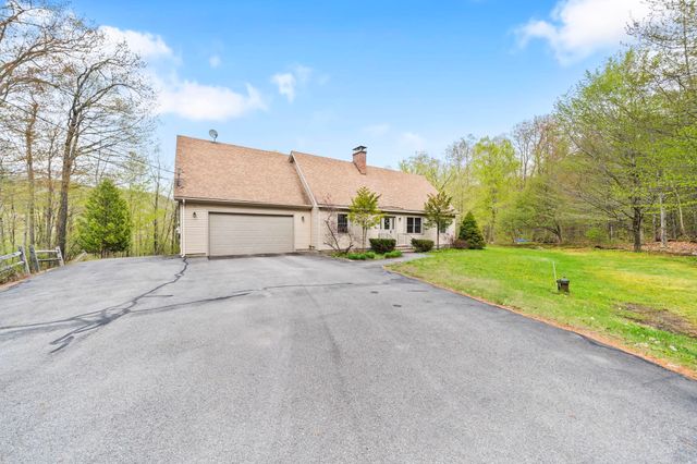 10 Avon Shores Road, Moultonborough, NH 03254