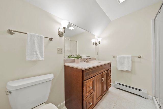 10 Avon Shores Road, Moultonborough, NH 03254