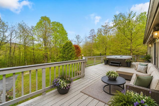 10 Avon Shores Road, Moultonborough, NH 03254