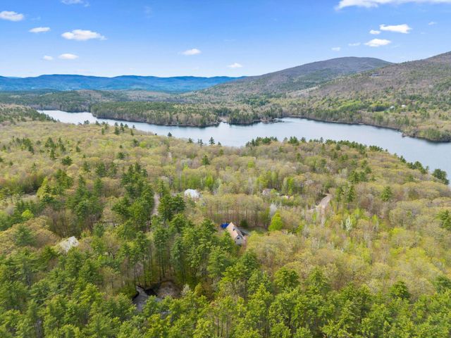 10 Avon Shores Road, Moultonborough, NH 03254