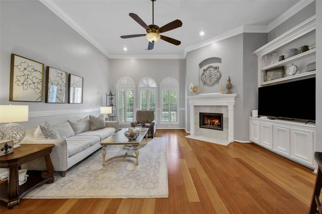 618 Wellington Point, Houston, TX 77094