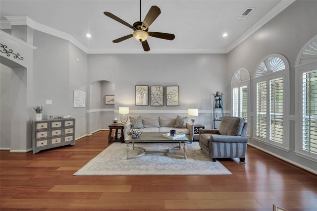 618 Wellington Point, Houston, TX 77094