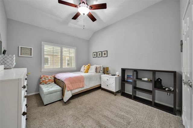 618 Wellington Point, Houston, TX 77094