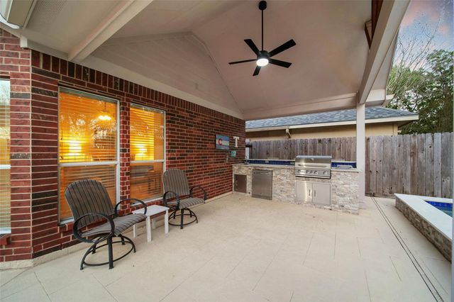 618 Wellington Point, Houston, TX 77094