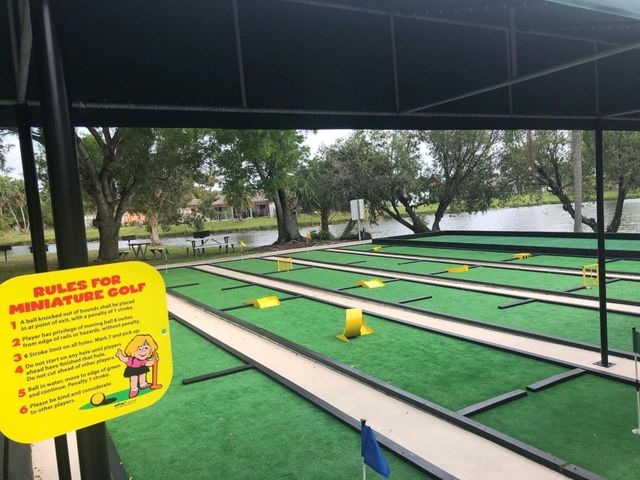 16721 Hemingway Drive, Weston, FL 33326