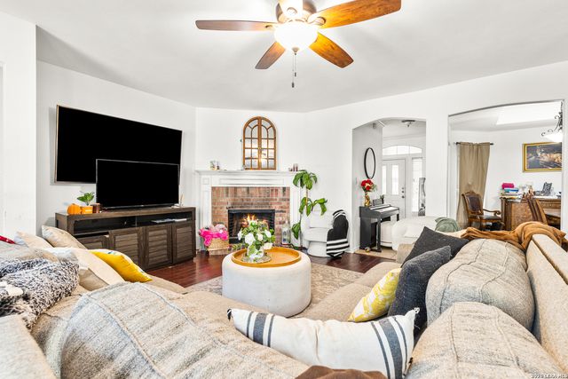 121 Sage Canyon, Boerne, TX 78006