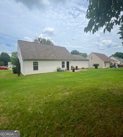 2759 Holly Berry Drive, Ellenwood, GA 30294