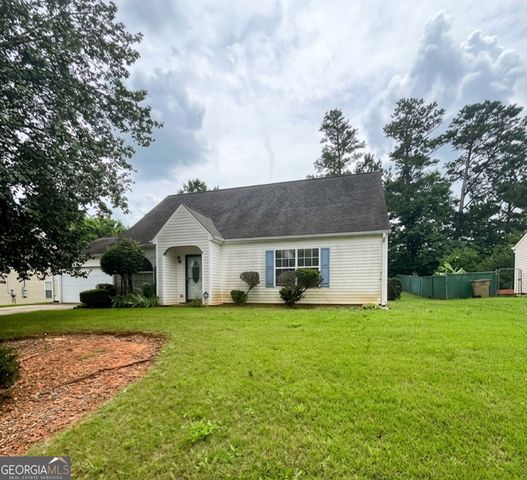 2759 Holly Berry Drive, Ellenwood, GA 30294