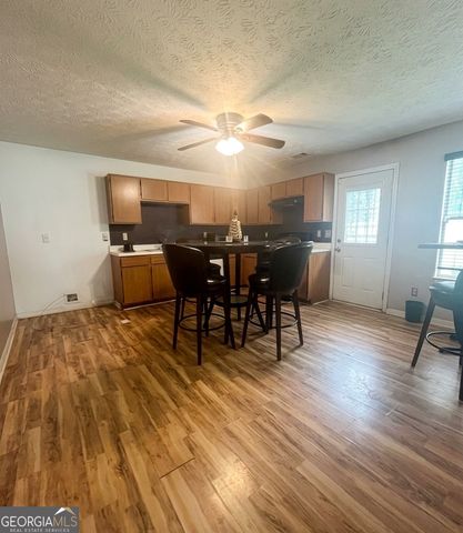 2759 Holly Berry Drive, Ellenwood, GA 30294