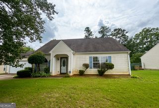 2759 Holly Berry Drive, Ellenwood, GA 30294