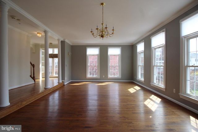 6423 LITTLE POTTERS LN, Alexandria, VA 22310