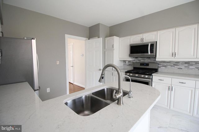 6423 LITTLE POTTERS LN, Alexandria, VA 22310