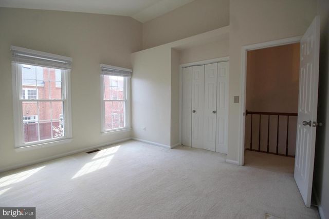 6423 LITTLE POTTERS LN, Alexandria, VA 22310