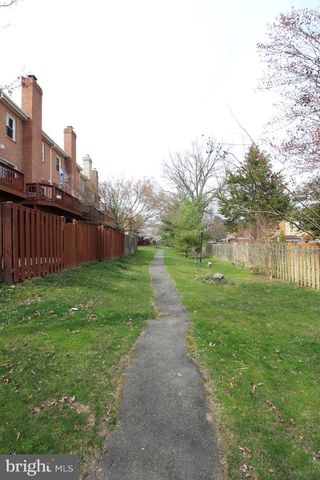 6423 LITTLE POTTERS LN, Alexandria, VA 22310