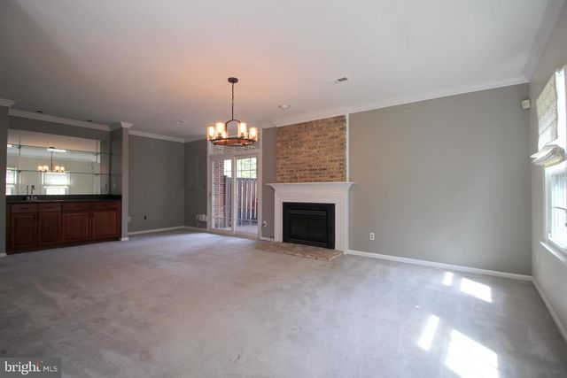 6423 LITTLE POTTERS LN, Alexandria, VA 22310