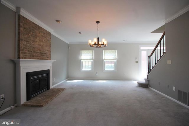 6423 LITTLE POTTERS LN, Alexandria, VA 22310