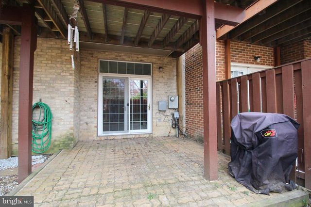 6423 LITTLE POTTERS LN, Alexandria, VA 22310