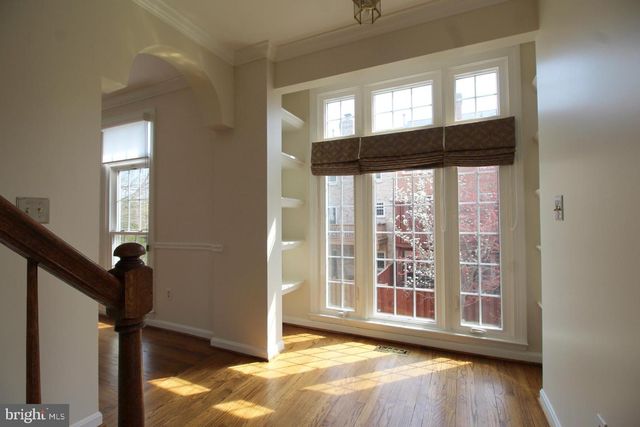 6423 LITTLE POTTERS LN, Alexandria, VA 22310