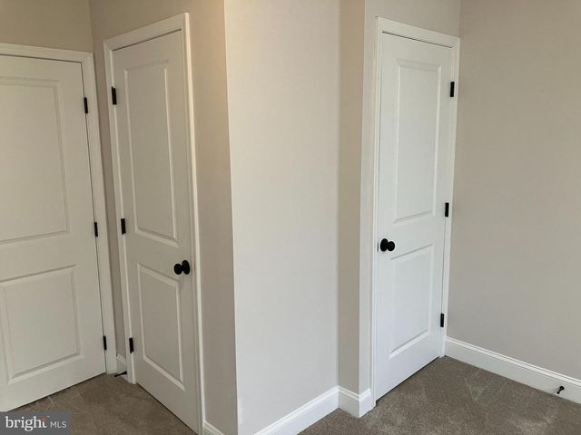 3210 LYNDALE AVE, Baltimore, MD 21213