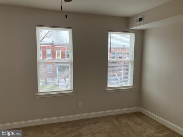 3210 LYNDALE AVE, Baltimore, MD 21213