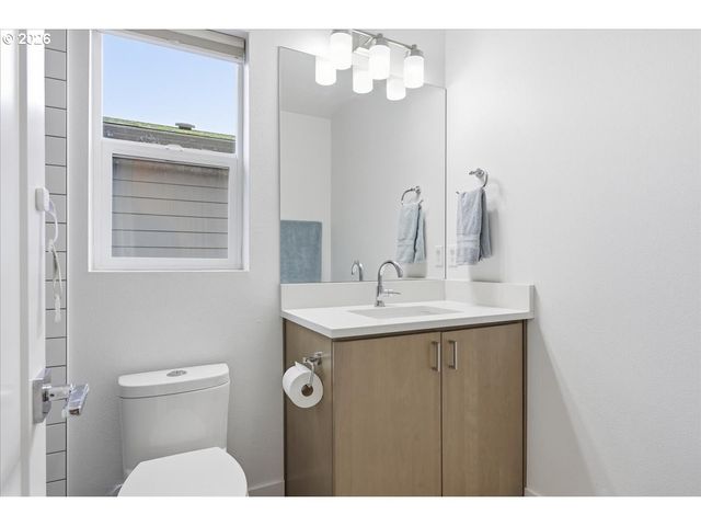 4820 Se 75TH Ave, Portland, OR 97206