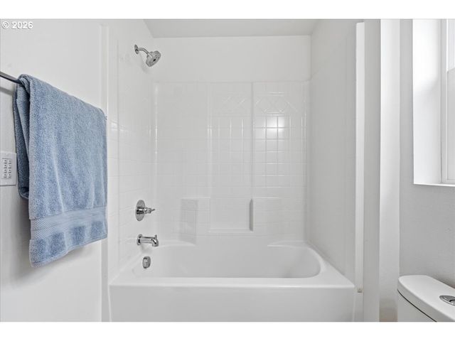 4820 Se 75TH Ave, Portland, OR 97206