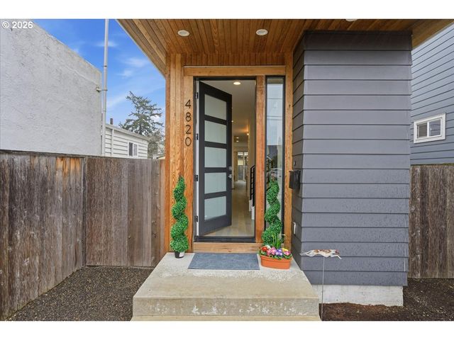 4820 Se 75TH Ave, Portland, OR 97206