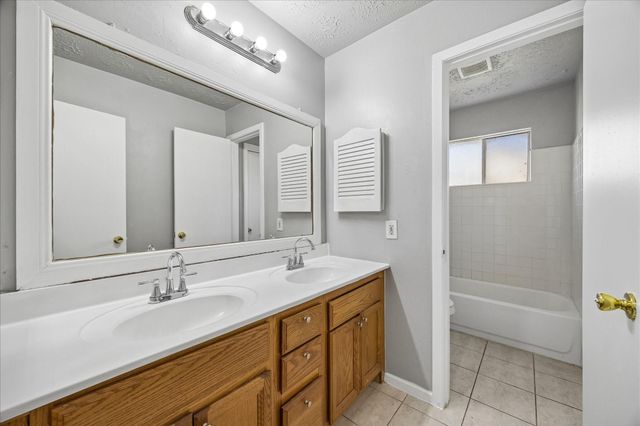 1911 Green Star Court, Missouri City, TX 77489