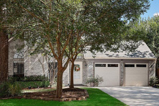 95 N Pathfinders Circle, The Woodlands, TX 77381