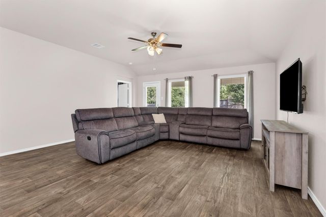 11586 Gingerland Drive, Conroe, TX 77304