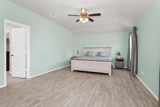 11586 Gingerland Drive, Conroe, TX 77304