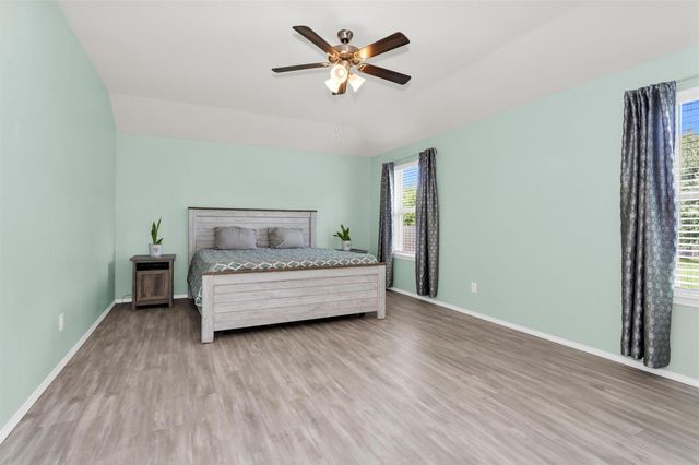 11586 Gingerland Drive, Conroe, TX 77304