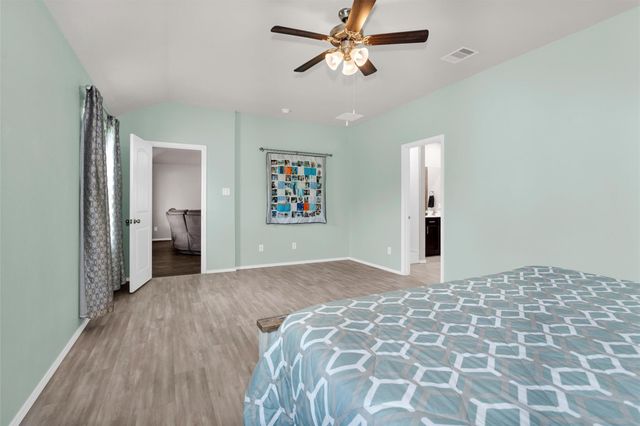 11586 Gingerland Drive, Conroe, TX 77304