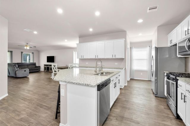 11586 Gingerland Drive, Conroe, TX 77304