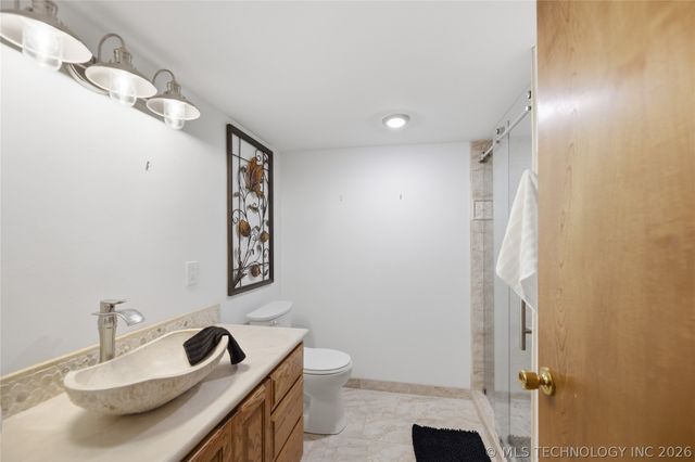 401 E Main Street, Adair, OK 74330