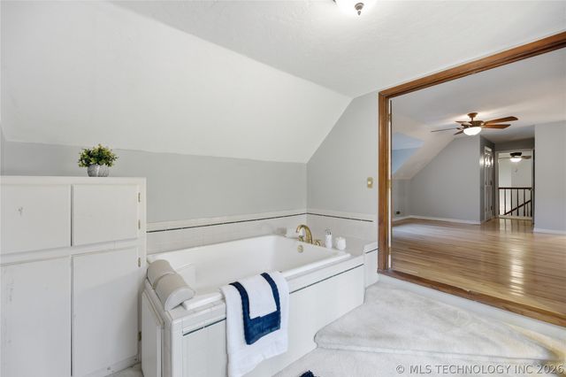 401 E Main Street, Adair, OK 74330
