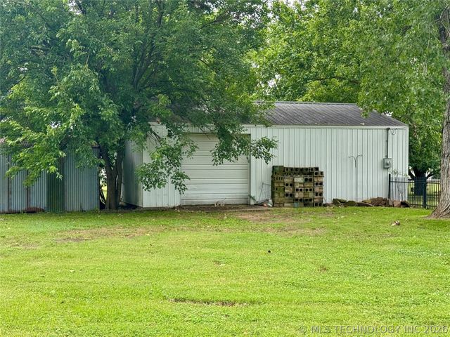 401 E Main Street, Adair, OK 74330