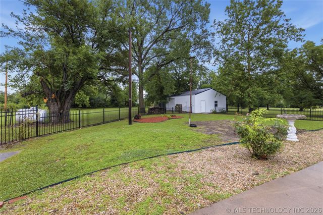 401 E Main Street, Adair, OK 74330