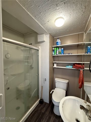 611 Riverside Drive, St Marys, WV 26170