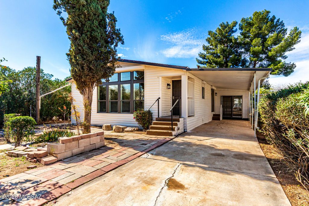 5850 S Bonney Avenue, Tucson, AZ 85706