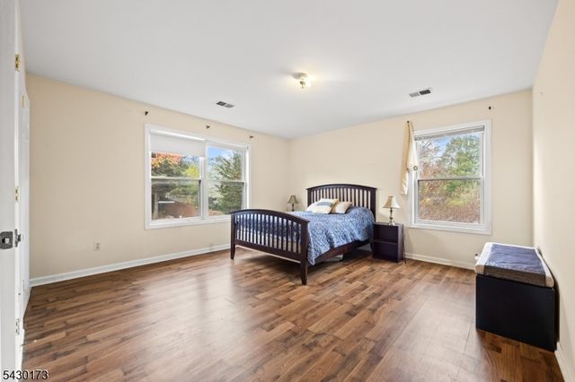 74 Wildwood Ave, Edison Twp., NJ 08837