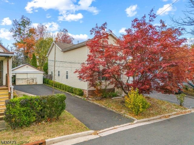 74 Wildwood Ave, Edison Twp., NJ 08837