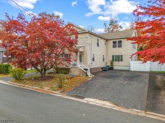 74 Wildwood Ave, Edison Twp., NJ 08837